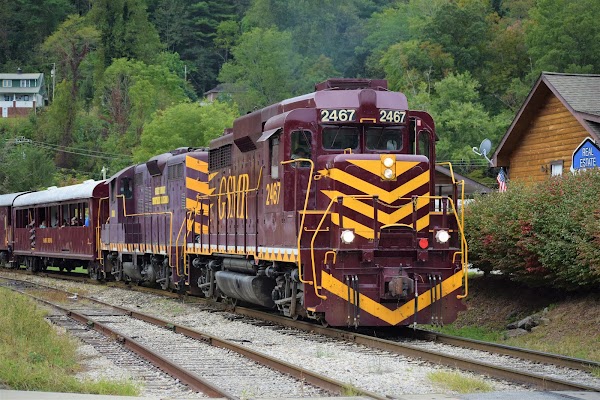 Great Smoky Mountains Railroad 1