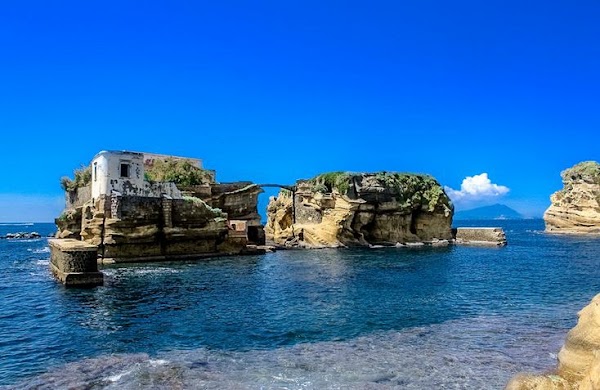 Gaiola Island