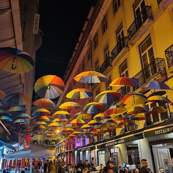 Rua Nova do Carvalho 4