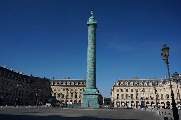 Paris 83