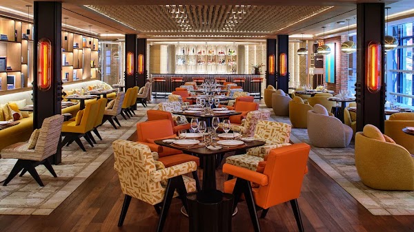 Le Café Louis Vuitton NYC