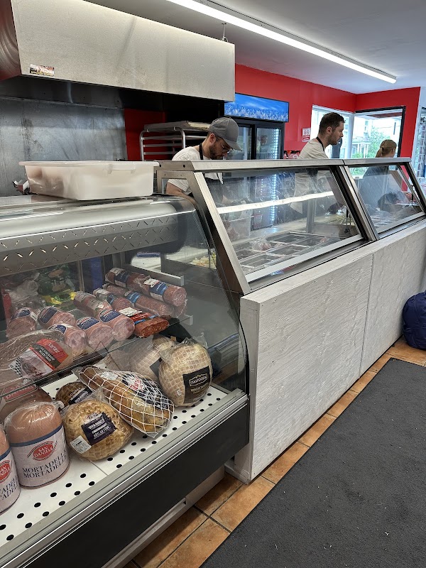 District Deli 2