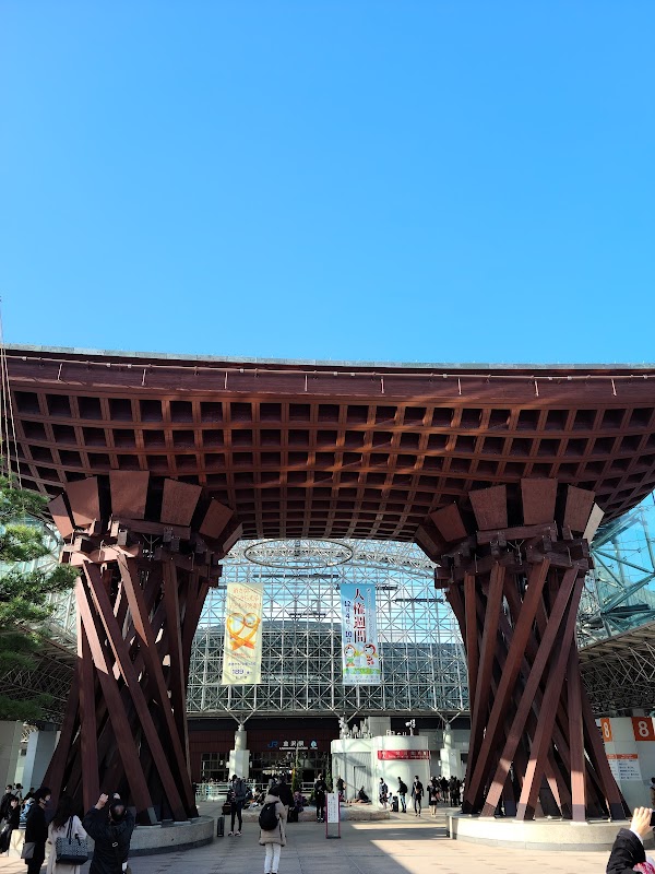 Kanazawa Station 1
