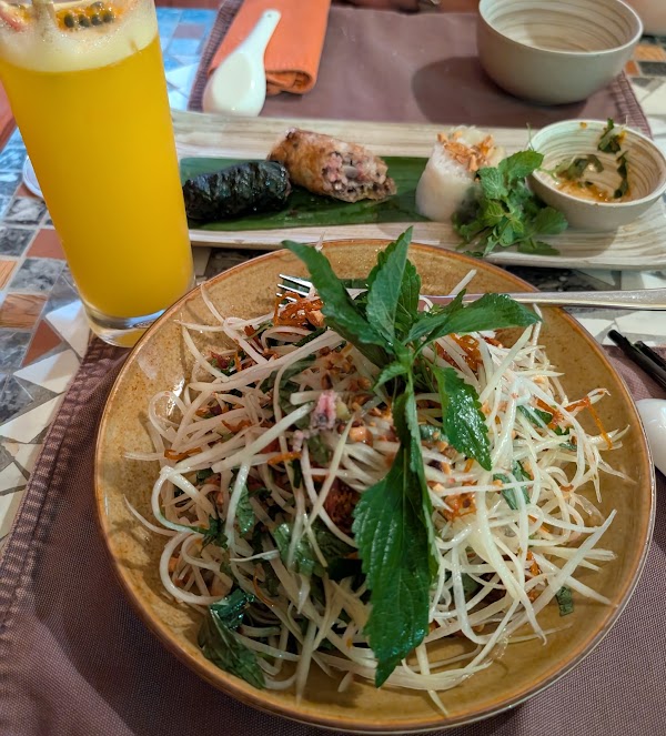 Chào Bạn Vietamese Restaurant 2