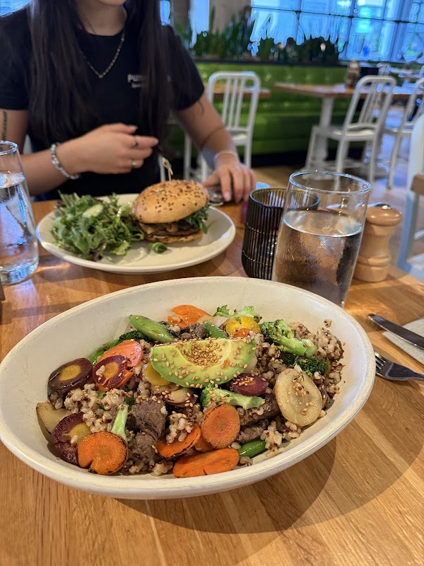 True Food Kitchen 4