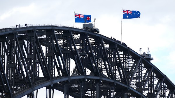 Sydney Harbour Bridge 5