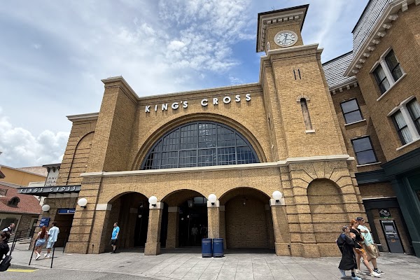 Hogwarts Express: King's Cross Station 4