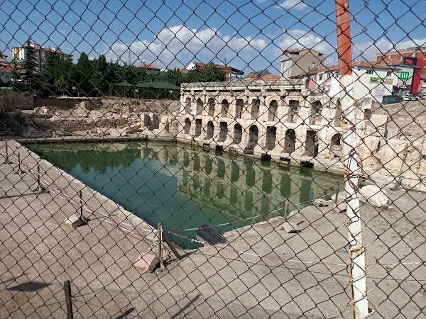 Roma Kral Kızı Hamamı 3