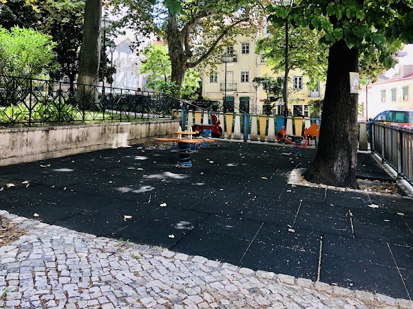 Parque Infantil da Praça das Flores