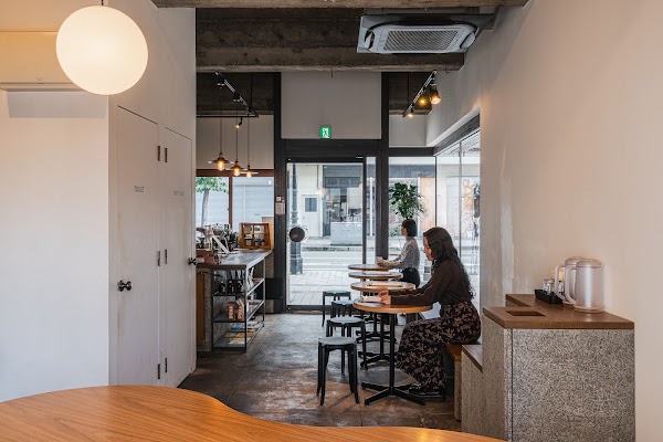 Day & Coffee 山形駅前本店