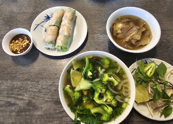 Phở Hùng on Powell 4