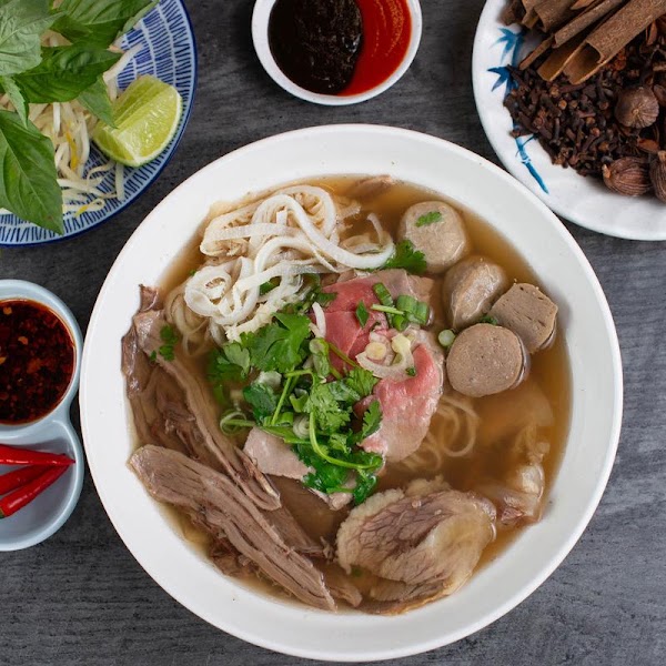 Phở Hùng on Powell 3