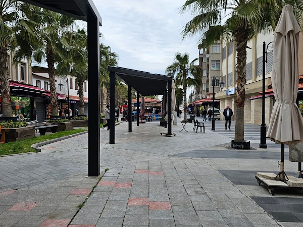 Old Town Bazaar Kaleiçi 4