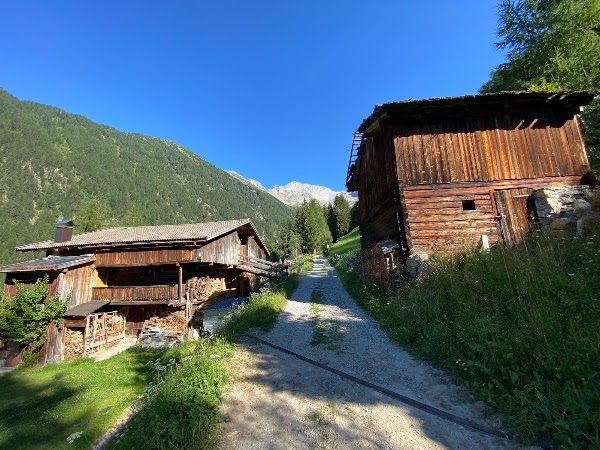 Rifugio Sasso Nero