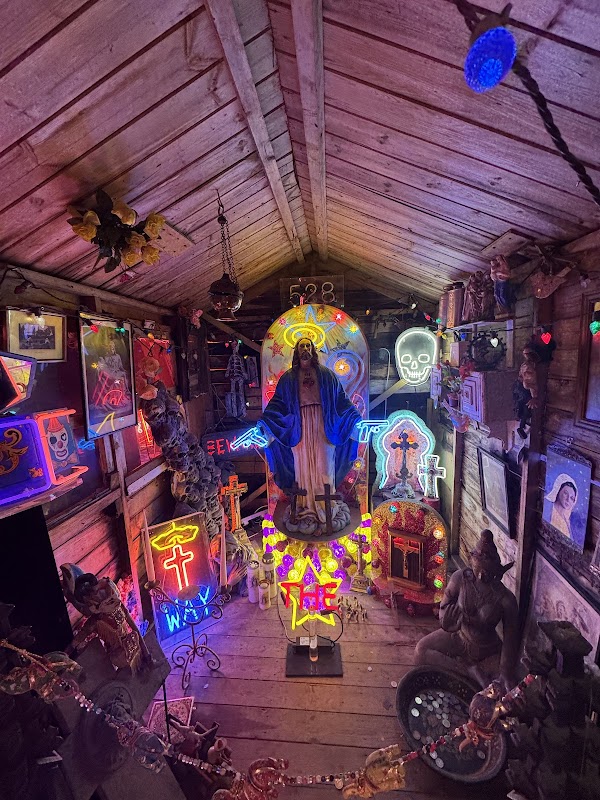 God's Own Junkyard 5