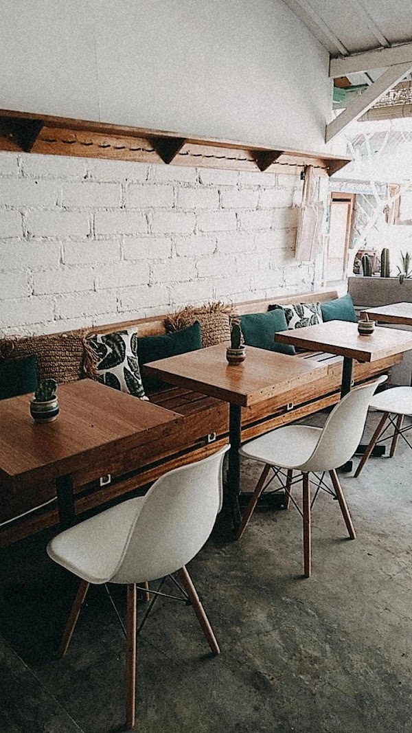 JUJU Zero Waste Store & Vegan Cafe 1