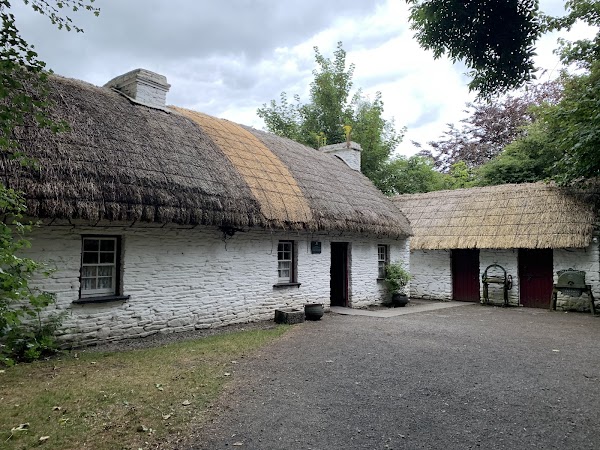 Bunratty Castle & Folk Park 4
