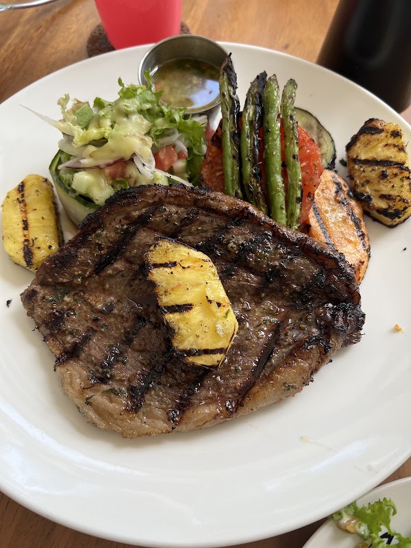 Hacienda Blu Beach Lounge & Grill 3