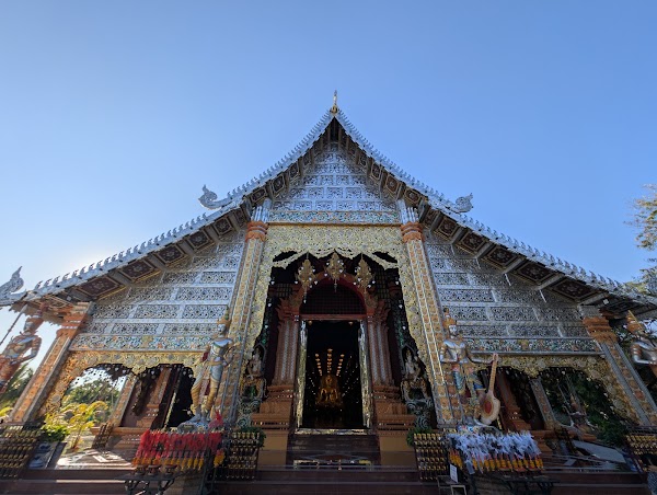 Wat Sri Don Moon 2