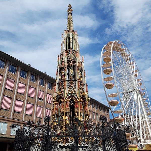 Schöner Brunnen 4