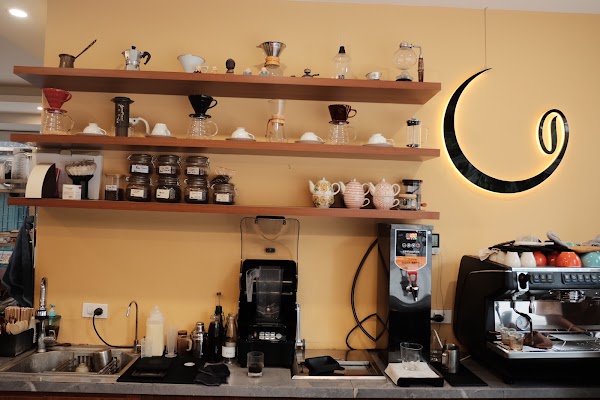 Dream Beans Coffee Roastery 2