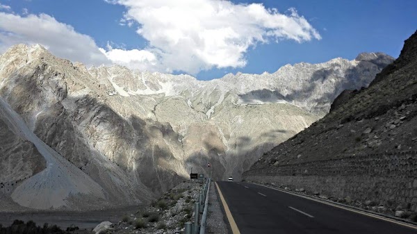 Pasu Glacier 3