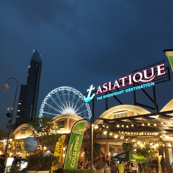 Asiatique The Riverfront Warehouse 7 5