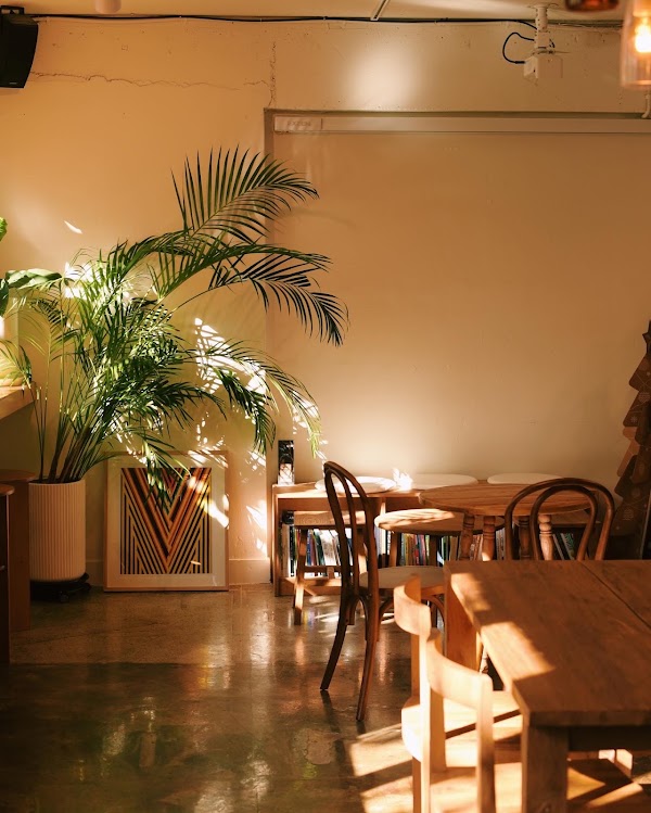Nono Shop & Cafe