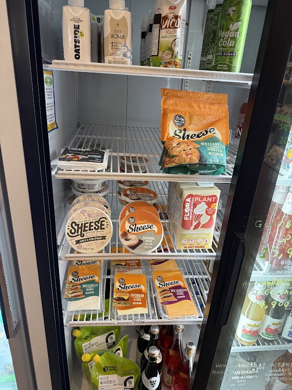 Nono Shop & Cafe 3