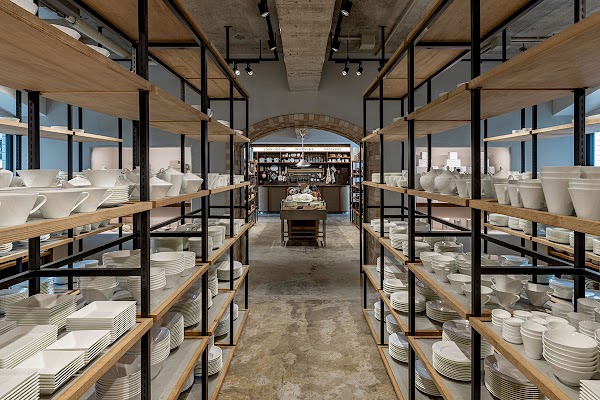 LOST AND FOUND TOKYO STORE 4