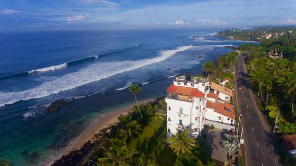 Lighthouse Ahangama Hotel 2