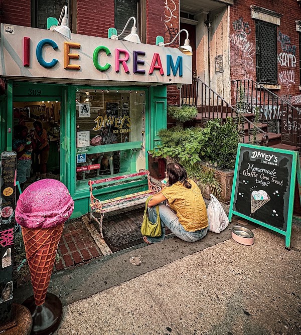 Davey's Ice Cream 2