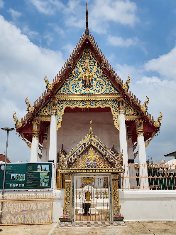 Wat Phraya Tham Worawihan 1