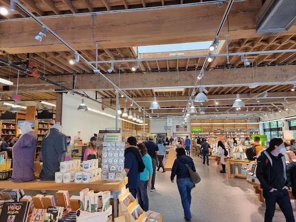 Powell's City of Books 2