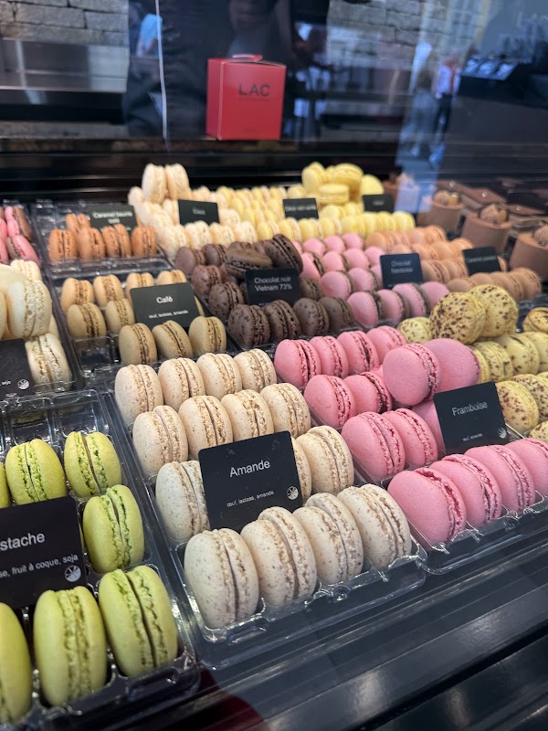 Patisserie Lac 3
