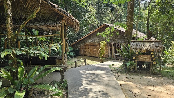 Mari Mari Cultural Village 5