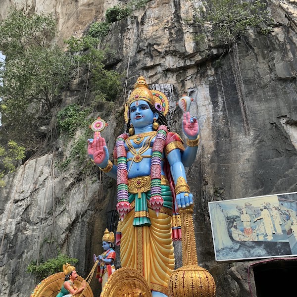 Ramayana Cave - Suyambu Lingam