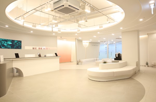 Reberry Skin Clinic Incheon Airport (리베리의원 영종도점) 5