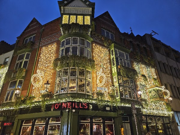 O'Neills Pub & Kitchen 2