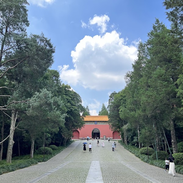 Ming Xiaoling Mausoleum 5