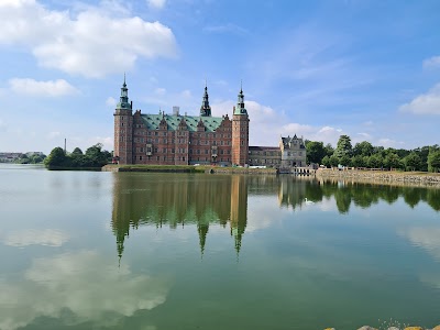 Frederiksborg Castle Gardens