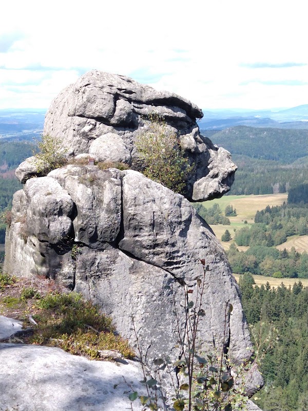 Errant Rocks 5