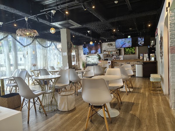 Studio Cafe MARU 3