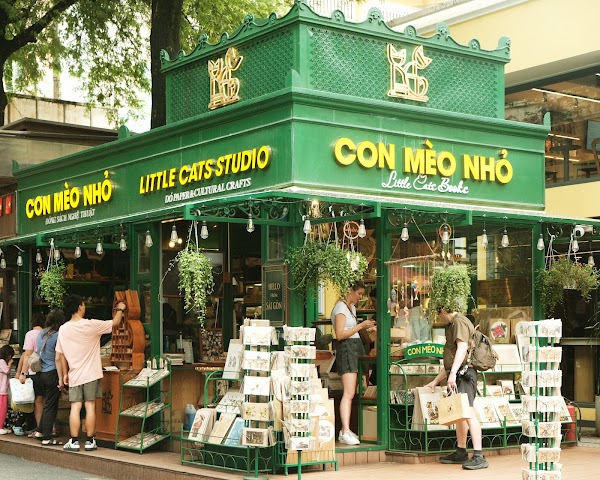 Con Mèo Nhỏ - Little Cats Studio