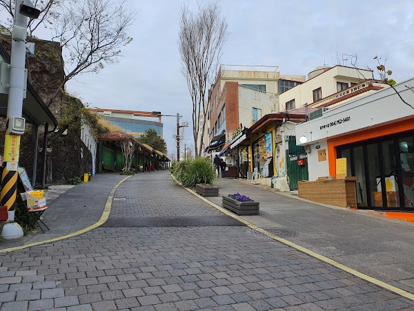 Lee Jung Seop Street 1