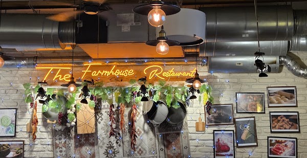 The Farmhouse Restaurant 5