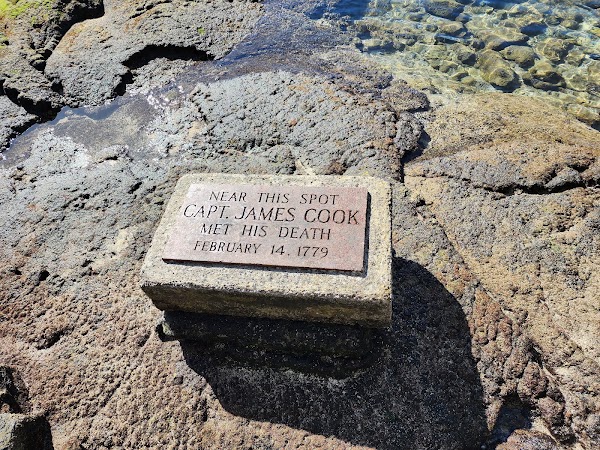 Captain James Cook Monument 2