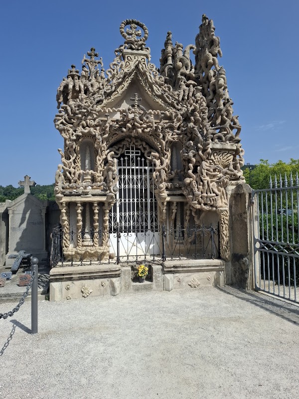 Cimetière d'Hauterives 5
