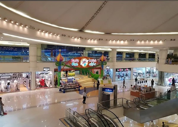 Royal Mall 2