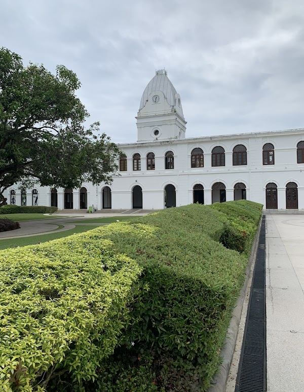 Independence Square 4